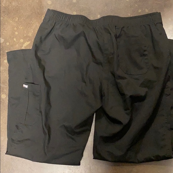 Grey’s Anatomy Scrub Pant - Picture 2 of 4